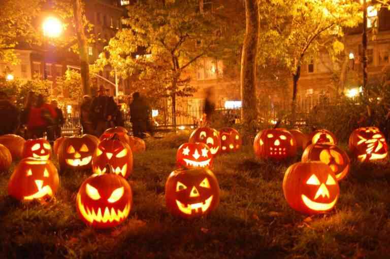 Είναι το Halloween η νέα ελληνική γιορτή;