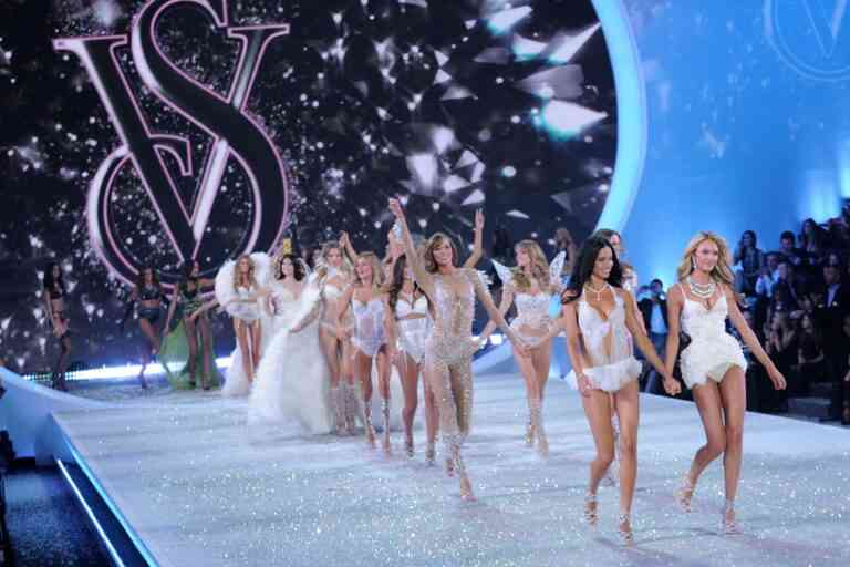 Victoria’s Secret Fashion Show 2014: Τι θα δούμε στο μεγαλύτερο show της χρονιάς;