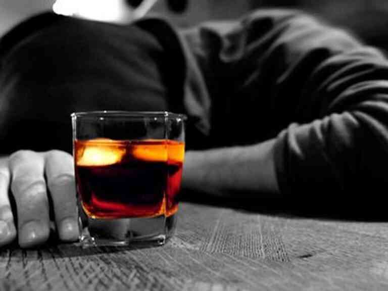 Εφαρμογή που αποτρέπει τα μεθυσμένα tweets