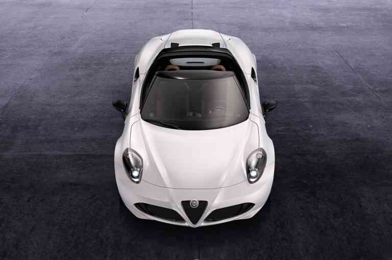 Η νέα Alfa Romeo 4C Spider είναι “μεθυστική” (ΦΩΤΟ + ΒΙΝΤΕΟ)