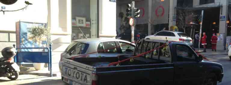 Το Χριστουγεννιάτικο στολισμένο.. Ντατσούνι