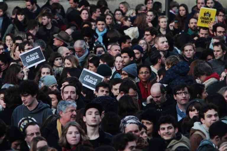 Τουρκία: “Ντρέπομαι για τους συμπατριώτες μου” [HURRIYET]
