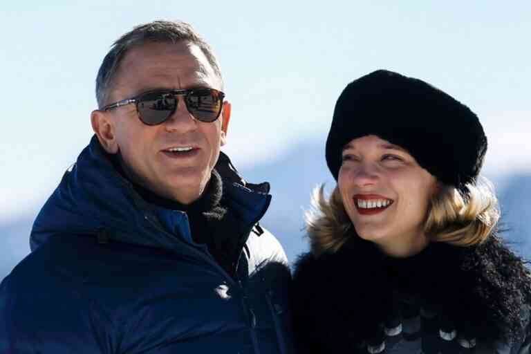 O James Bond πίσω από τις κάμερες (video)