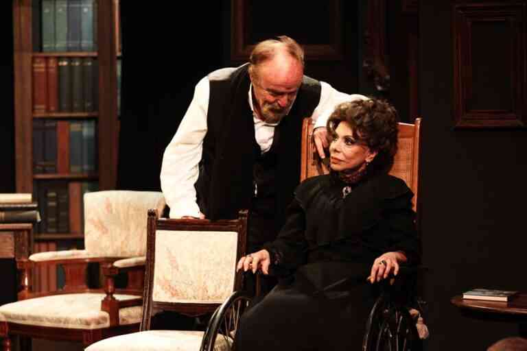 “Πηνελόπη Δέλτα” στο Θέατρο Ημέρας