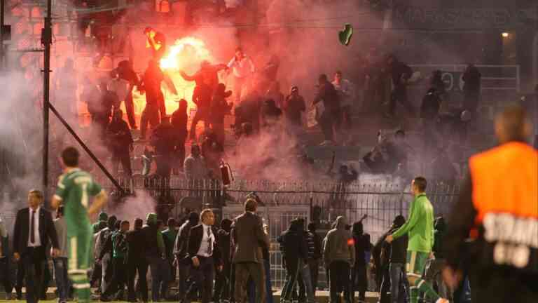 Διακόπτεται επ’ αόριστον το Εθνικό Πρωτάθλημα Ποδοσφαίρου