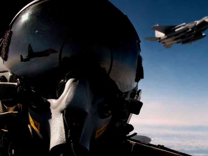 livemap-the-future-of-motorcycle-helmets-and-navigation-61370_2