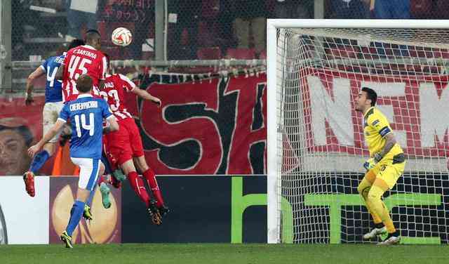 Ολυμπιακός: Αντίο Europa League με τραγική άμυνα