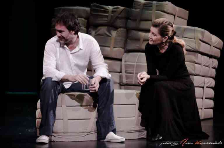 “Οι Αγνοούμενοι. Μια ενδιαφέρουσα ζωή” στο θέατρο Αριστοτέλειον