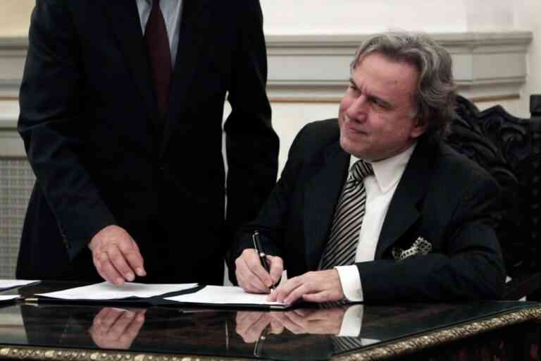 Από τη Σκύλλα στη Χάρυβδη