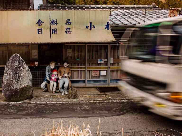 Ιαπωνία: Ένα απίστευτο κουκλοχωριό! [EL TIEMPO.COM]