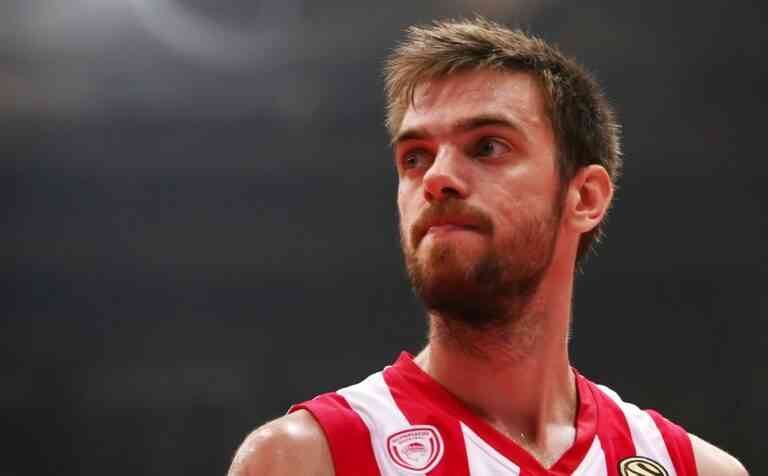 Ολυμπιακός: Τραυματισμός για Μάντζαρη