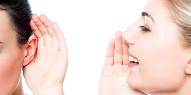 Γιατί ακούγεται σε εμάς περίεργα ο ήχος της φωνής μας;