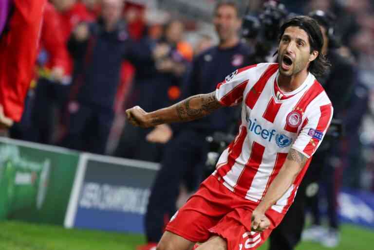 Αγγίζει τον τίτλο ο Ολυμπιακός, 2-0 τον Αστέρα