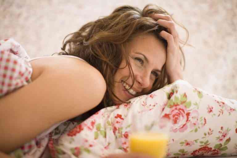 Τρόποι για να ξυπνάτε χαρούμενοι