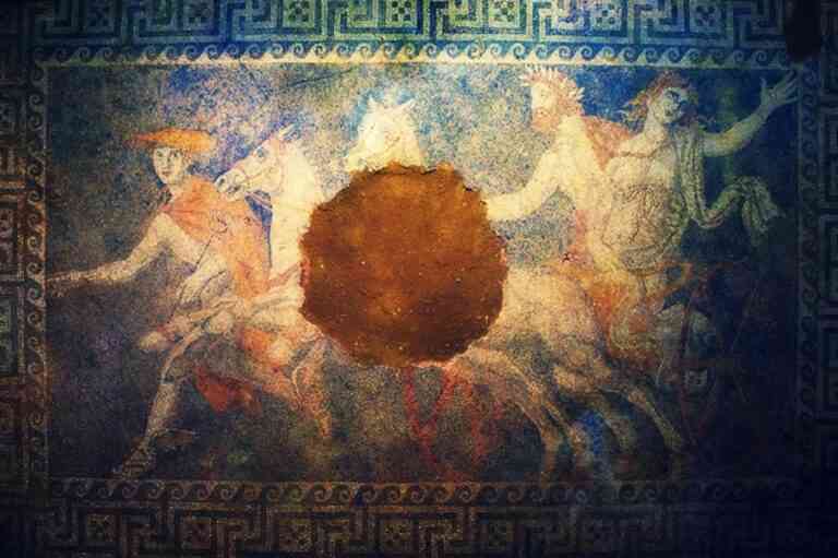 Αμφίπολη: “Σκηνοθετημένη ιστορία για να αποσπαστεί η προσοχή από τα αυθαίρετα οικονομικά μέτρα”