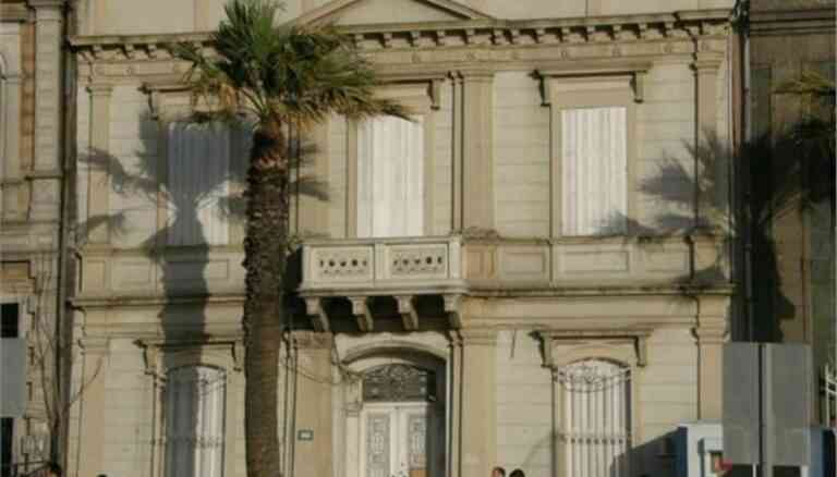Αναστήλωση του ιστορικού κτηρίου του Προξενείου της Ελλάδας στη Σμύρνη