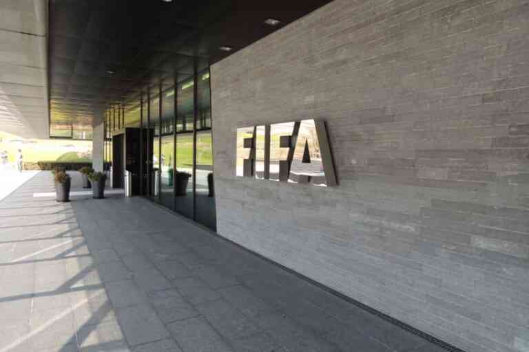 Έξι συλλήψεις στελεχών της FIFA για σοβαρές υποθέσεις διαφθοράς