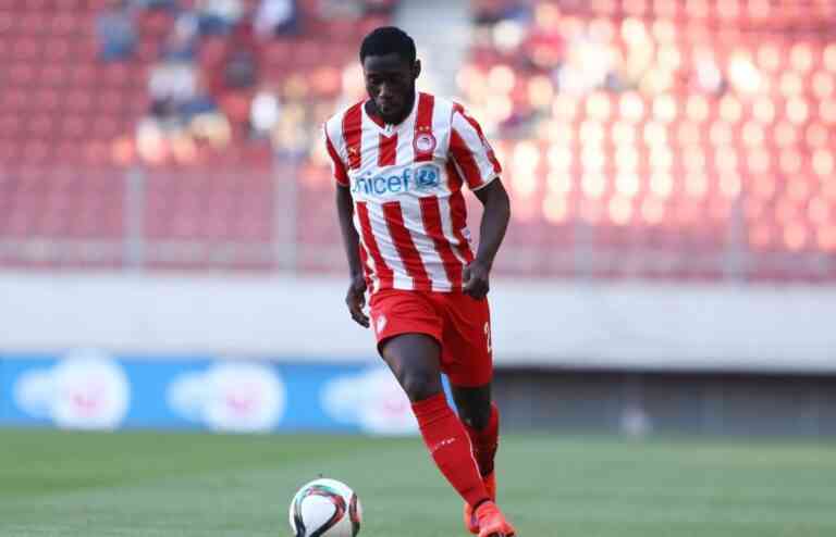 Τον Μαζουακού “κοιτάζει” η Ρόμα