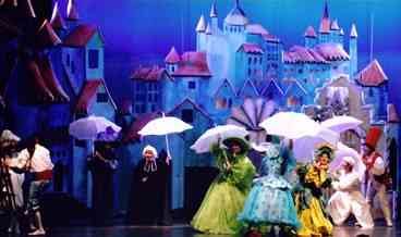 «Ο ΚΟΥΡΕΑΣ ΤΗΣ ΣΕΒΙΛΛΗΣ» στο Θέατρο ΚΙΒΩΤΟΣ