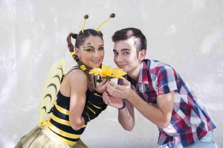 «Η Μελίτα και τα μυστικά της κυψέλης» στο θέατρο ELIART