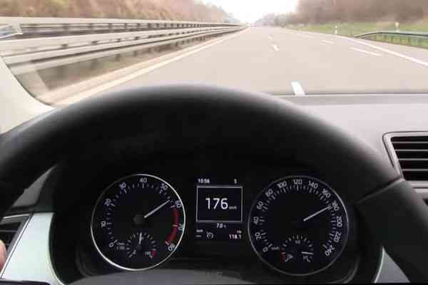 Νέα Skoda Fabia 1.0 MPI 60 PS αγγίζει τα 180 χλμ./ώρα! (video)