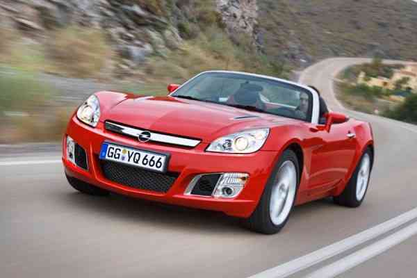 Το Opel GT επιστρέφει και θα βασίζεται το νέο Opel Astra!