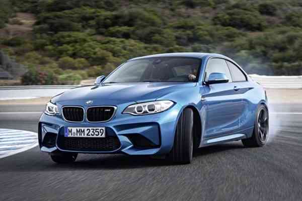 Η κορυφαία BMW M2 θα μείνει στην παραγωγή έως το 2020