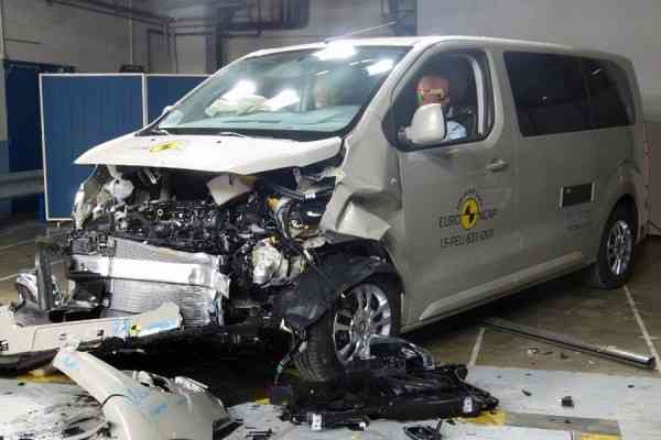 5 αστέρια τα νέα MPV των Toyota, Citroen και Peugeot (+video)