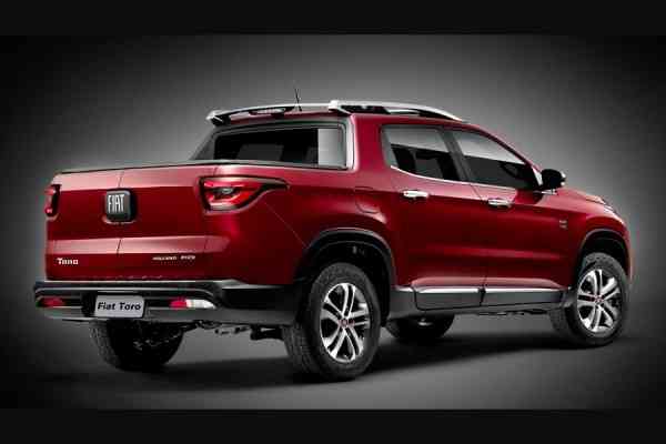 Περισσότερο… Fiat Toro και στον «Πόλεμο των Άστρων»!