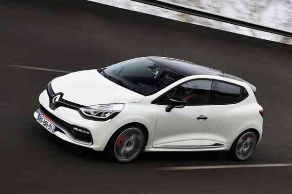 Το Renault Clio RS 220 Trophy έσπασε τα χρονόμετρα στο Ring!