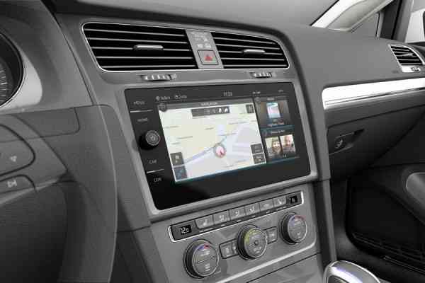 Vοlkswagen e-Golf Touch με επόμενης γενιάς σύστημα infotainment