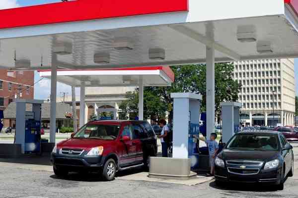 Άντρας έκανε το λάθος να ξεχάσει την σύζυγό σε βενζινάδικο!