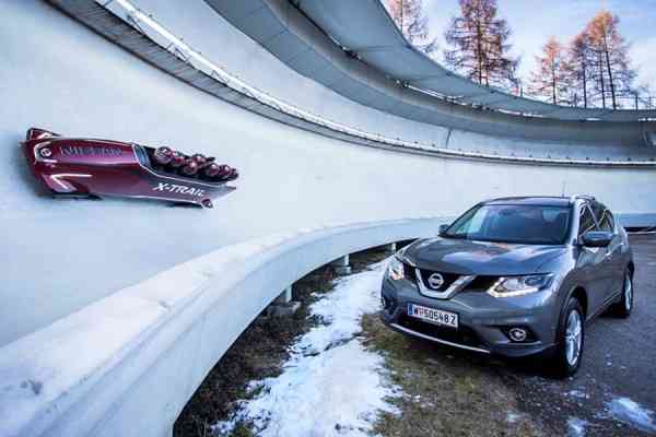 Το πρώτο στον κόσμο 7θέσιο έλκηθρο Nissan X-Trail! (+video)