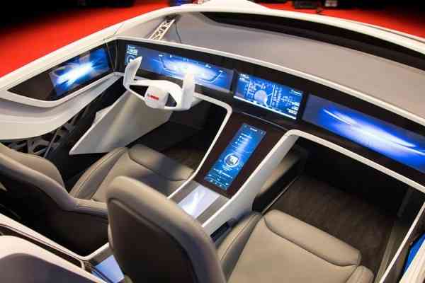 Το ταμπλό του μέλλοντος με τις οθόνες αφής από την Bosch