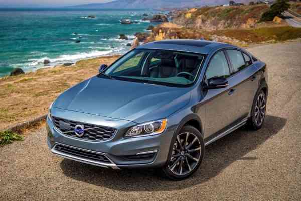 Διαθέσιμο στην χώρα μας το Volvo S60 Cross Country