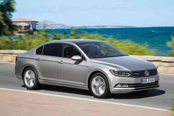 Διαθέσιμο το 4κίνητο VW Passat 4MOTION με τιμή από 25.740 ευρώ