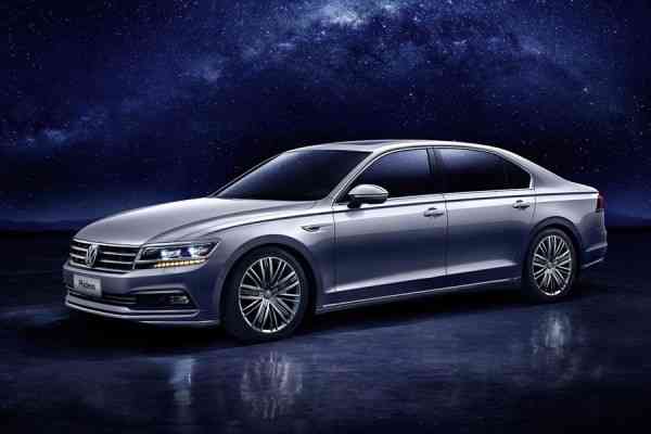 Νέο πολυτελές VW Phideon μήκους άνω των 5 μέτρων