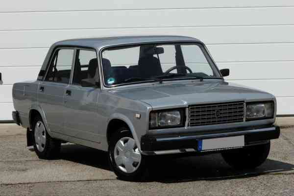 Lada 2107 του 2010 με 35.715 χλμ. σε τιμή… «ευκαιρίας»