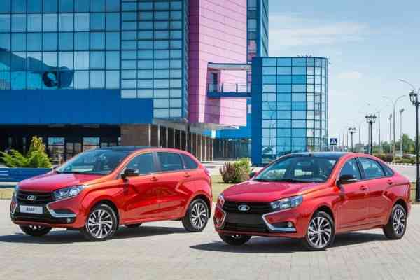 Επετειακά Lada Vesta και XRAY για τα 50 χρόνια της Lada