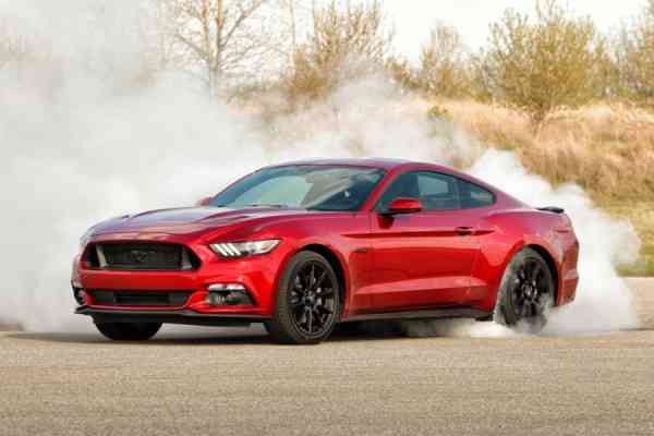 Ford Mustang με τρία νέα εργοστασιακά κιτ αναβάθμισης