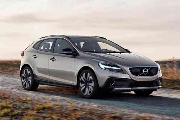 Νέο Volvo V40 Cross Country Τ3 1.5 Auto Business Plus με 23.900 ευρώ