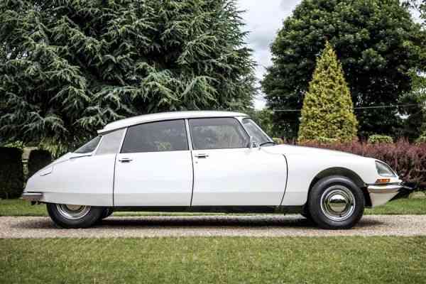 Σαν καινούργιο Citroen DS Super 5 του 1973 σε τιμή που σοκάρει!