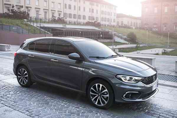 Το νέο Fiat Tipo ξεπέρασε σε πωλήσεις το Volkswagen Golf!