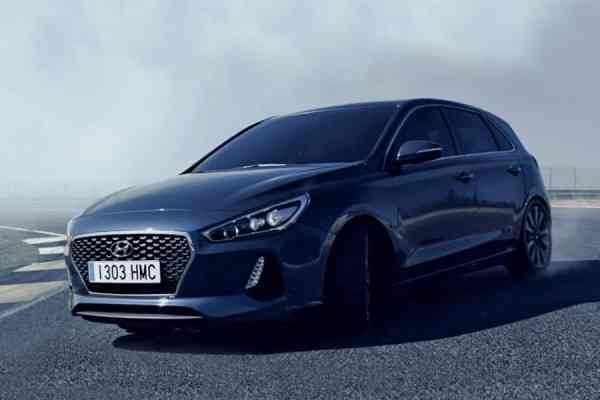 Το νέο Hyundai i30 κάνει drift και ξεσηκώνει! (+video)