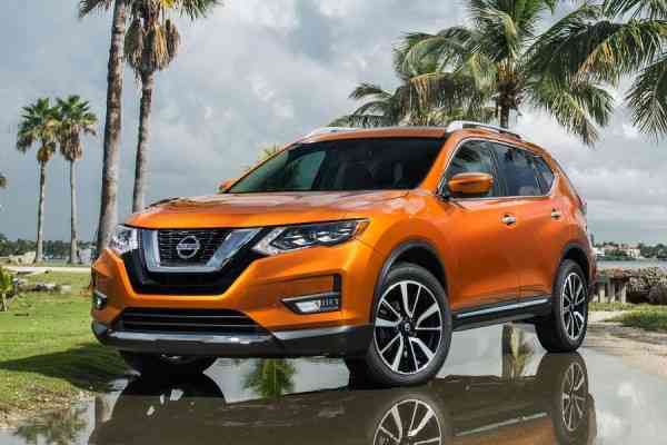 Ανανεωμένο Nissan Rogue (Χ-Trail) και υβριδικό 176 ίππων