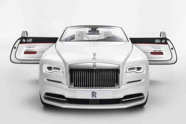 Νέα κολεξιόν Rolls-Royce Down για άνοιξη/καλοκαίρι 2017