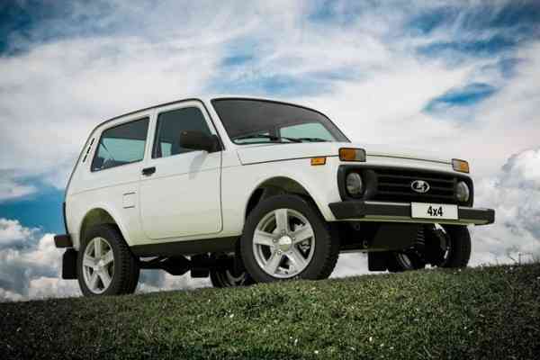 Ανανεωμένο Lada Niva με βελτιωμένες αναρτήσεις