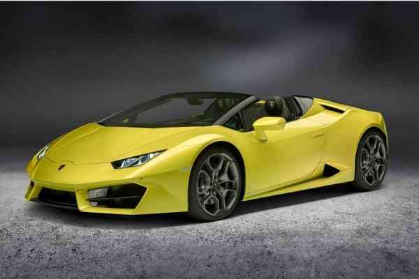 Πισωκινήτη, ανοιχτή Lamborghini Huracan 580 ίππων