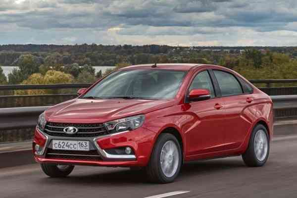 Lada Vesta με κινητήρα 122 ίππων και τιμή από 8.980 ευρώ
