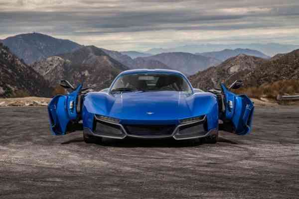 Μικρό supercar Rezvani 500 ίππων με εντυπωσιακές πόρτες!